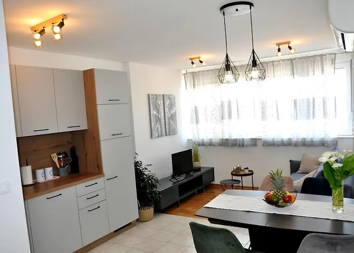 Smile Apartment Split